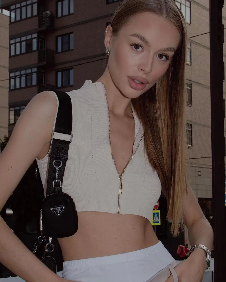 Andrea escort in Dubai
