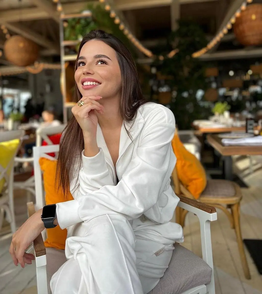 Annabelle escort in Dubai