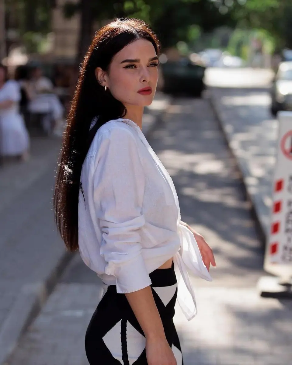 Belle escort in Dubai