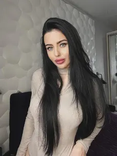 Camila escort in Dubai