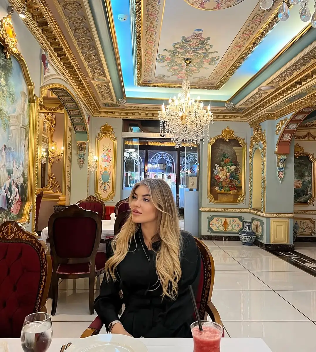 Camilla escort in Dubai