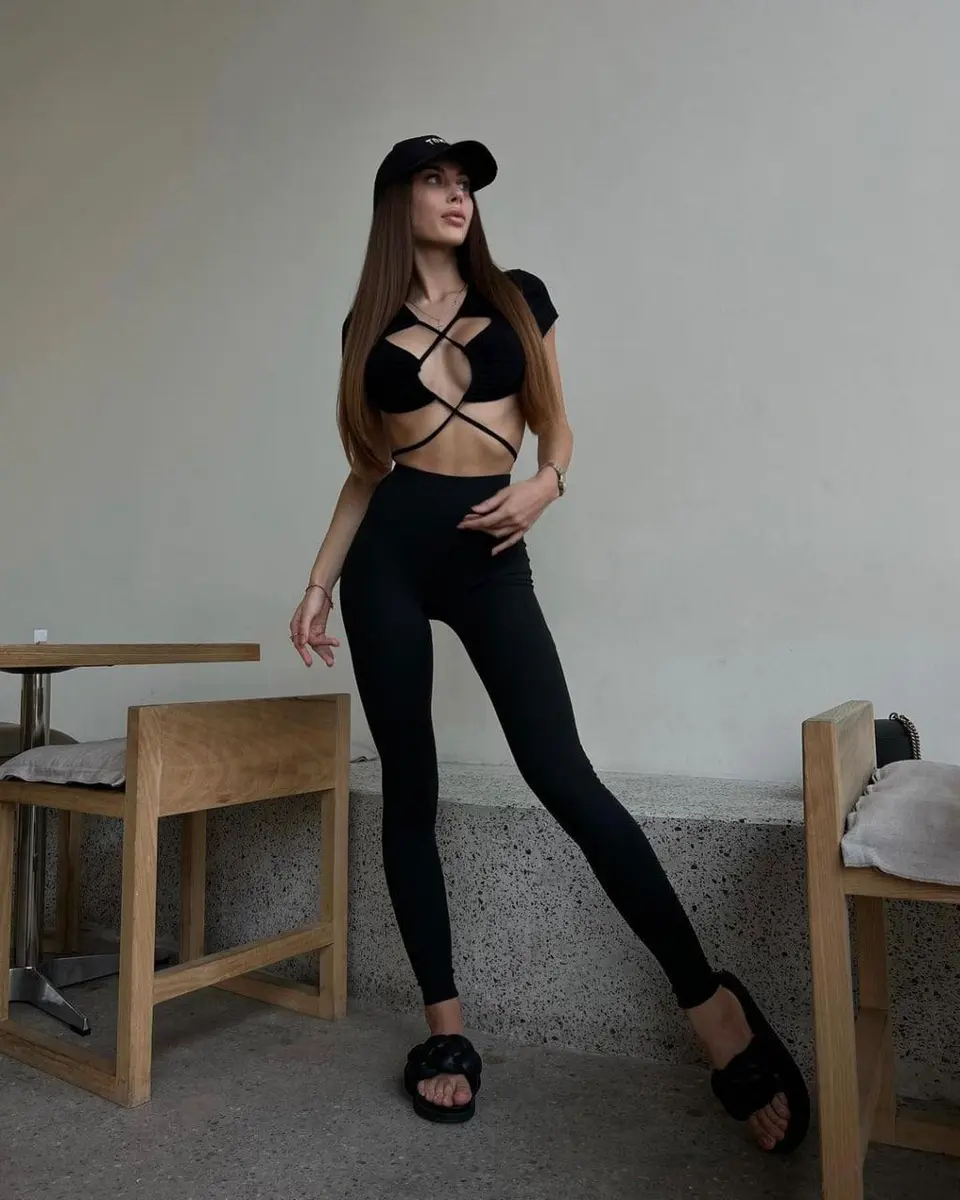 Julia escort in Dubai