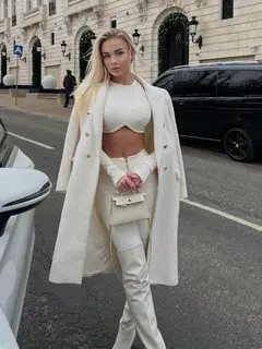 Kara escort in Dubai