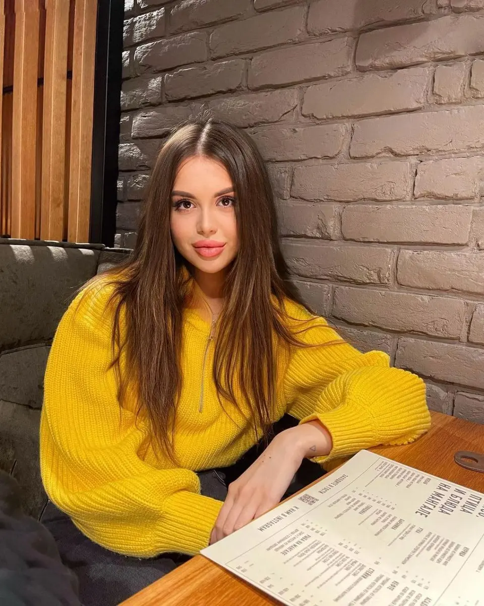 Kayla escort in Dubai