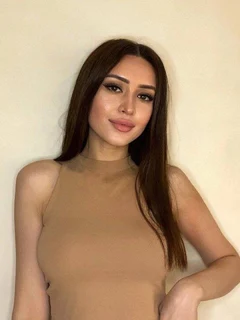 Lola escort in Dubai