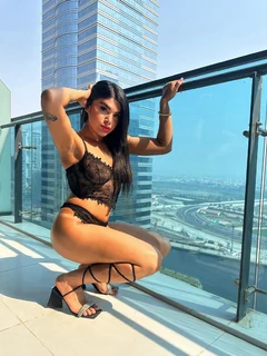 Noshika escort in Dubai