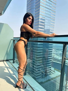 Noshika escort in Dubai