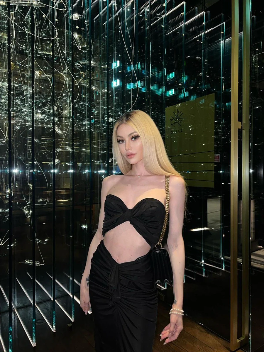 Regina escort in Dubai