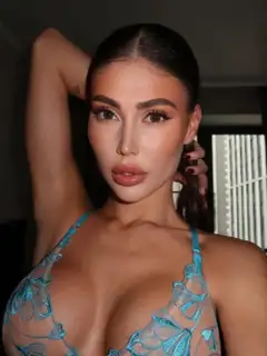 Seraphina escort in Dubai