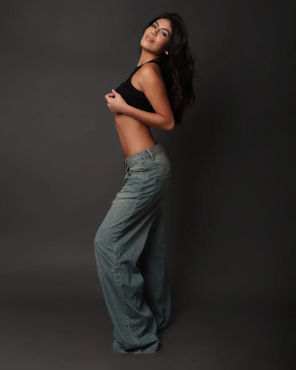 Stella escort in Dubai