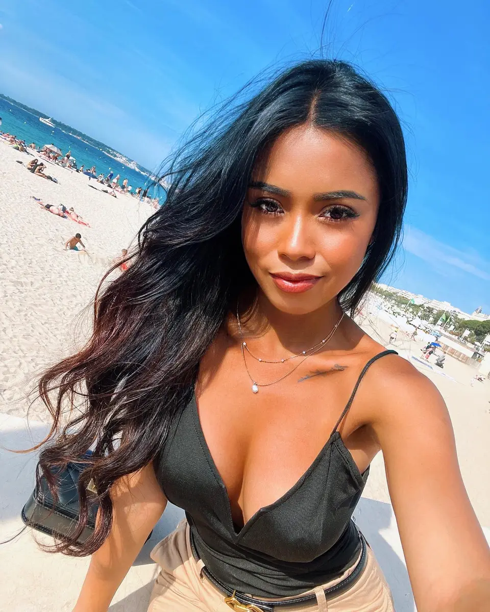 Tahlia escort in Dubai