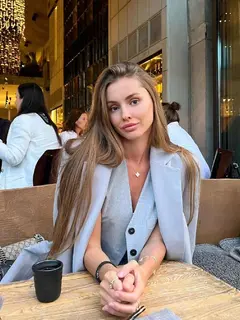 Waverly escort in Dubai